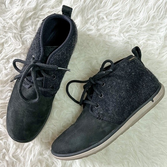 Merrell Women's Duskair Maui Chukka Ankle Boot - Leather and Felt | Size 6.5 - Picture 1 of 9